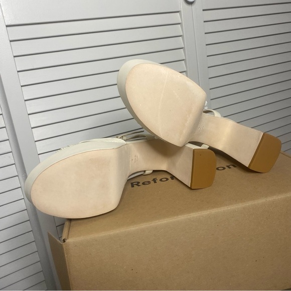 Reformation Petra Platform Sandal Heels Almond Size 8 - Picture 8 of 9